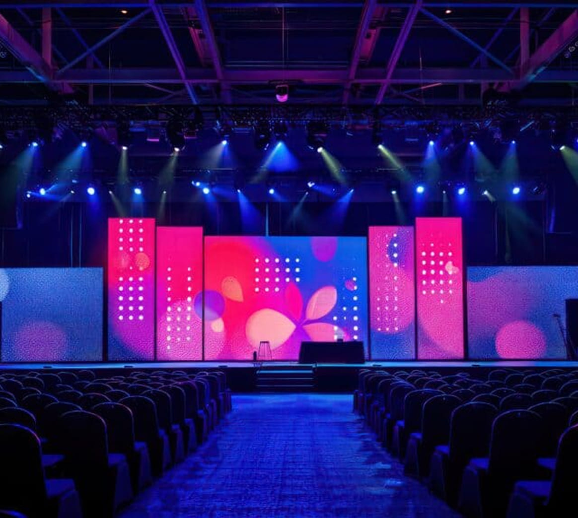 Branding & Stage Design