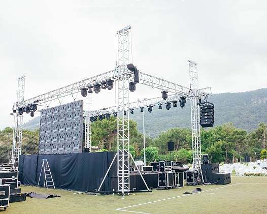 Stage & Sound Setup