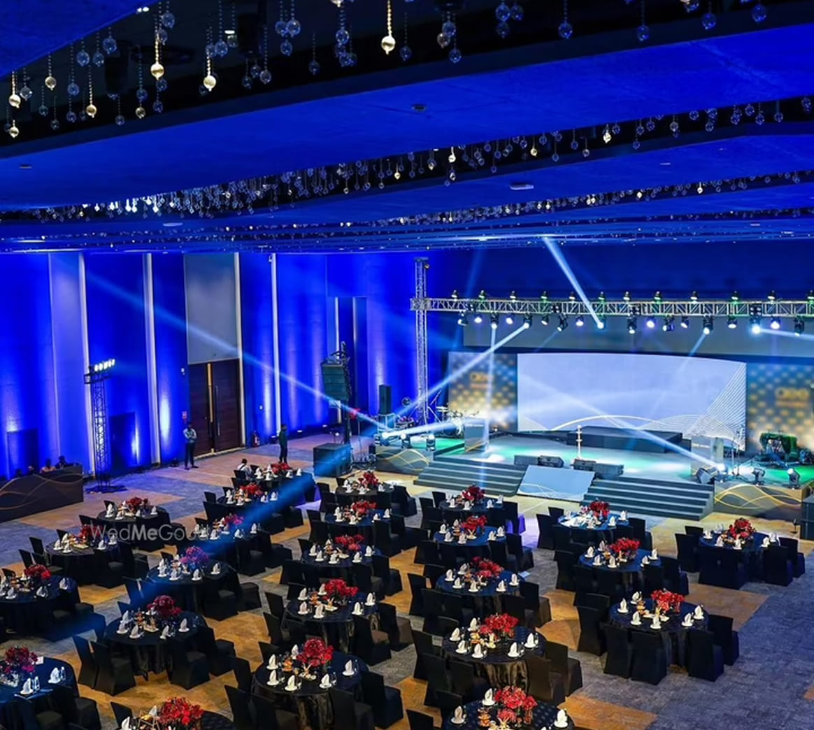 Premium Decor & Stage Setup